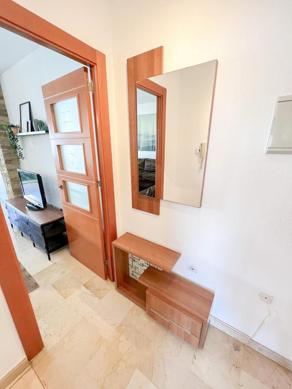 Appartement Large & Cozy Centrally